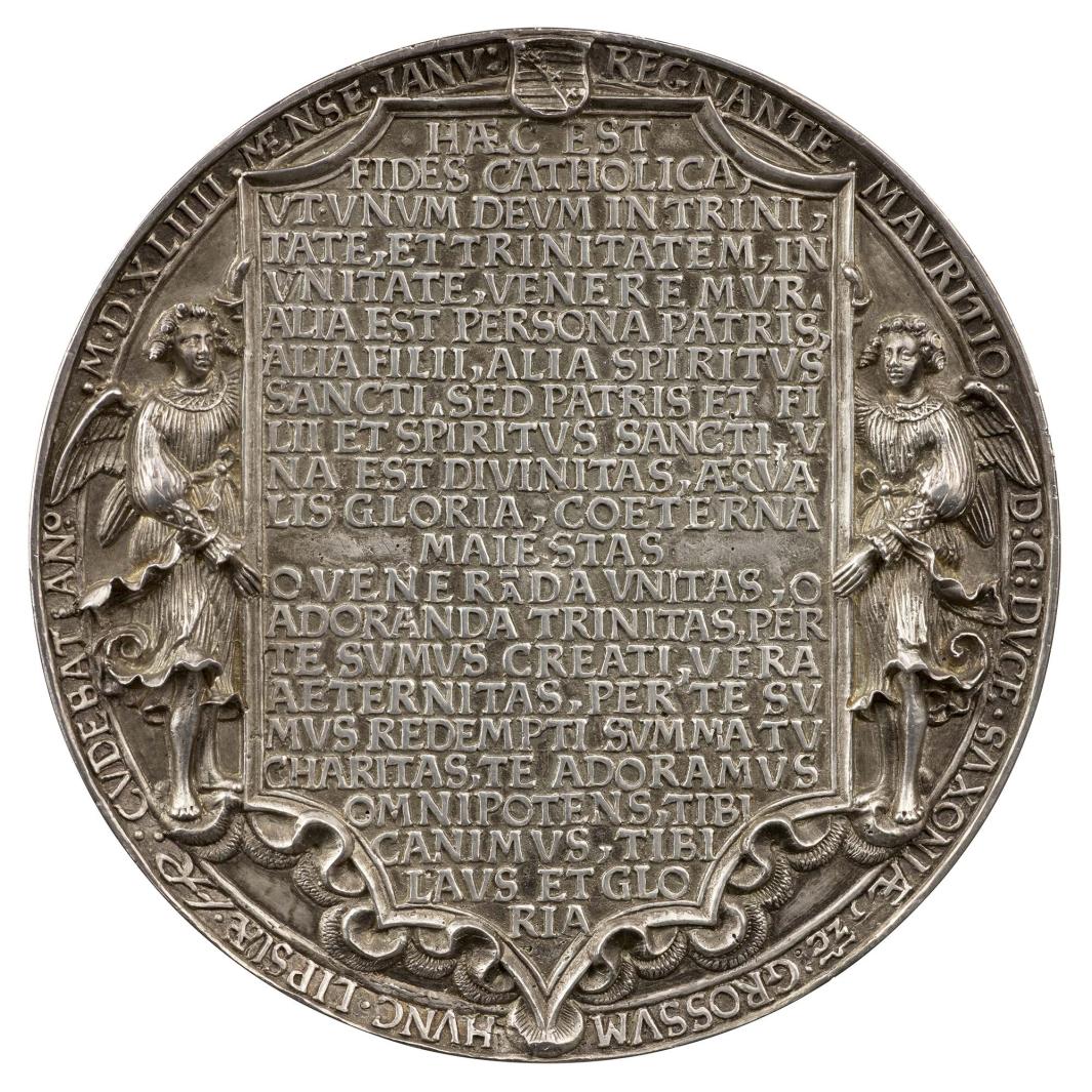 Silver medal depicting two angels supporting a tablet with arms of Saxony 