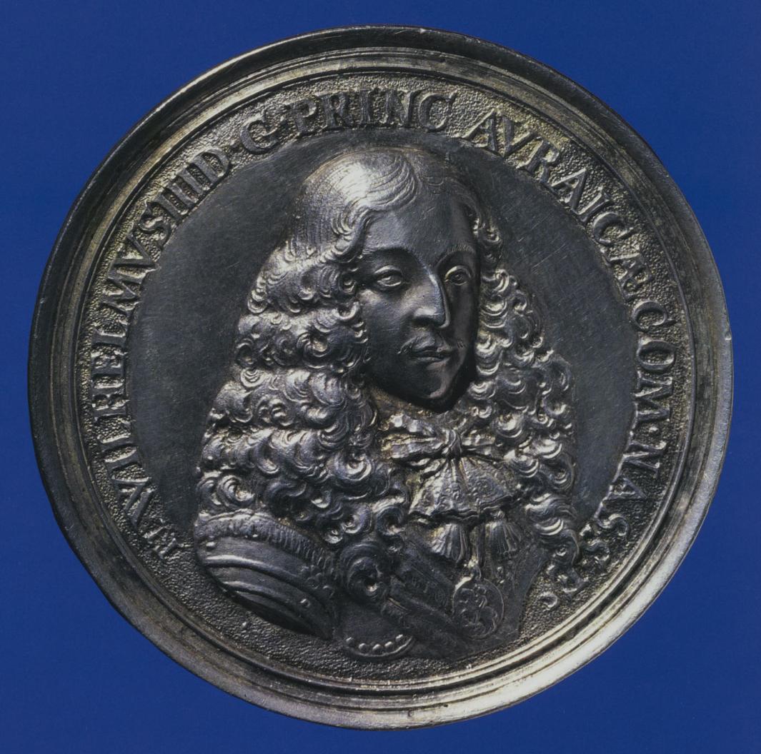 Image of silver medal depicting William III, Prince of Orange